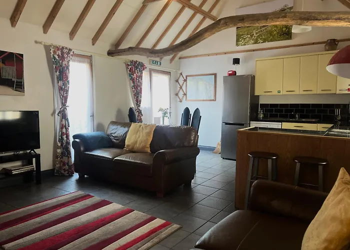 Seafret Barn Sleeps Two, North Norfolk