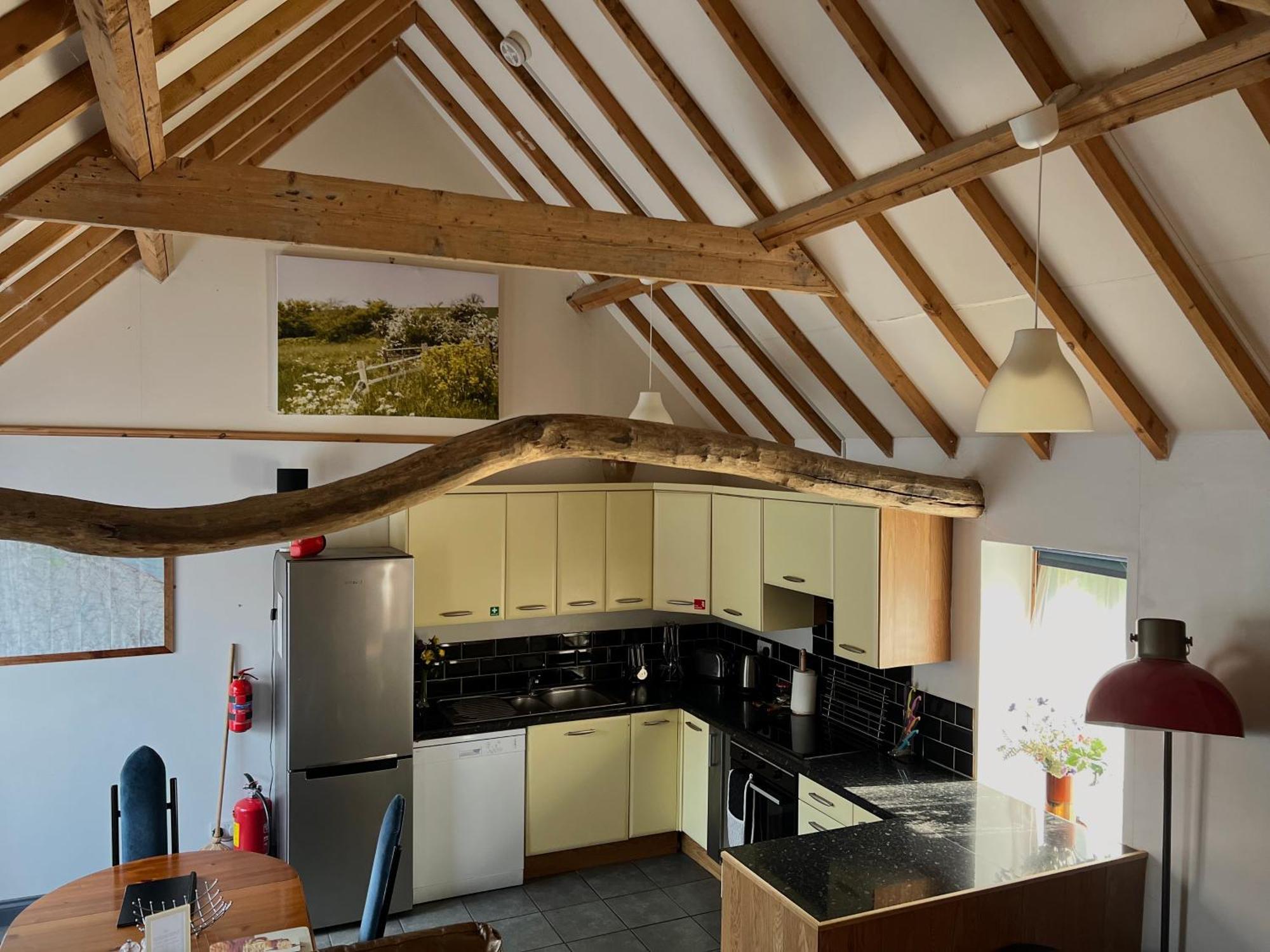 Seafret Barn Sleeps Two, North Norfolk * Roughton (Norfolk)